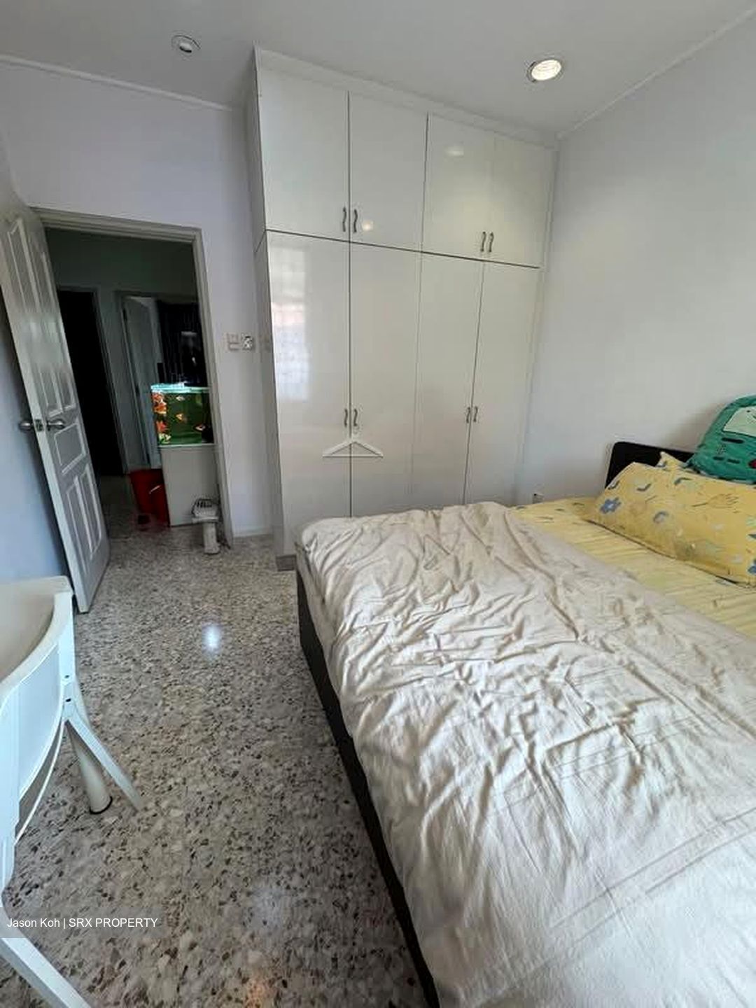 Peakview Estate (D16), Terrace #549120871